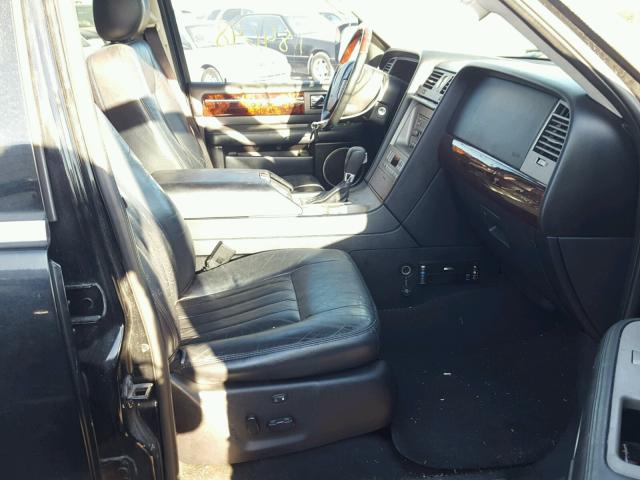 5LMFU27R13LJ27172 - 2003 LINCOLN NAVIGATOR 黑色 照片 5