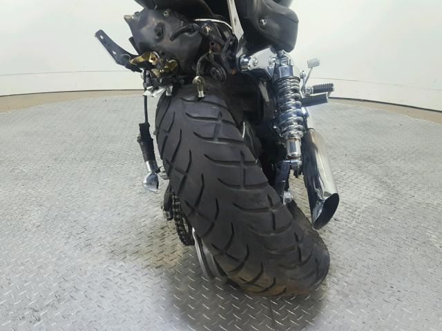 JH2RC44023M702213 - 2003 HONDA VT750 DC BLACK photo 16