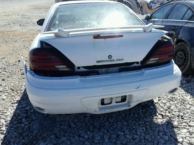 1G2NF52E54M660810 - 2004 PONTIAC GRAND AM S 白色 照片 9