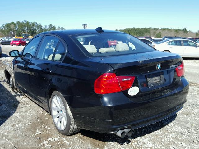 WBAPH7G51BNN03542 - 2011 BMW 328 I BLACK photo 3