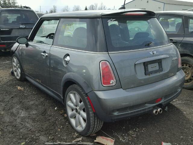 WMWRE33526TN26703 - 2006 MINI COOPER S GRAY photo 3