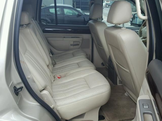 5LMEU88H64ZJ36193 - 2004 LINCOLN AVIATOR 棕色 照片 6