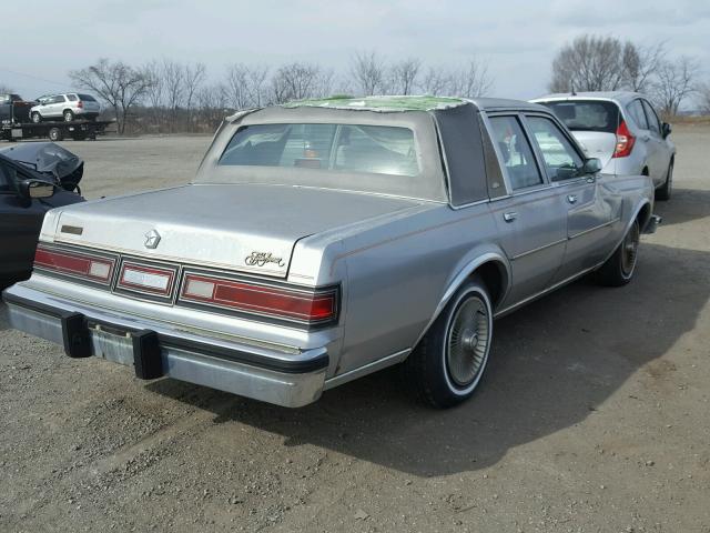 1C3BF66P8GX594423 - 1986 CHRYSLER FIFTH AVEN SILVER photo 4