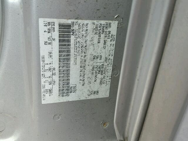 5LMFU28R33LJ17385 - 2003 LINCOLN NAVIGATOR ვერცხლისფერი ფოტო 10