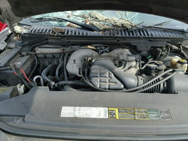 5LMFU28R33LJ17385 - 2003 LINCOLN NAVIGATOR ვერცხლისფერი ფოტო 7
