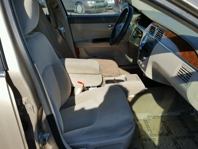 2G4WC562251260303 - 2005 BUICK LACROSSE C TAN photo 5