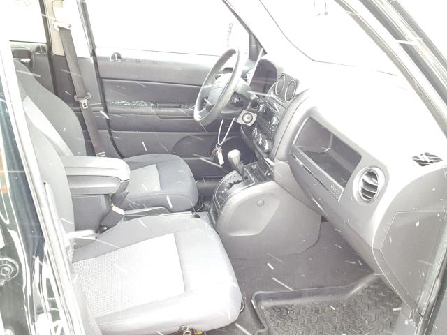 1J4NT2GBXAD573668 - 2010 JEEP PATRIOT SP GREEN photo 5