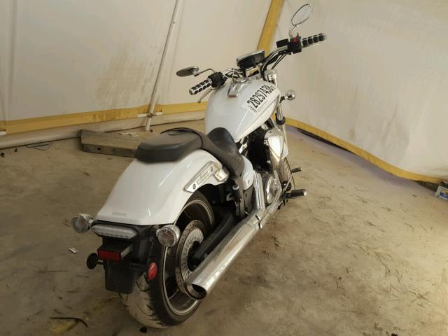 JYAVP33EXDA008306 - 2013 YAMAHA XVS1300 CU WHITE photo 4