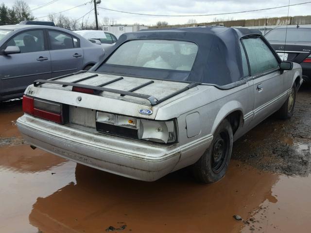 1FACP44M4PF138523 - 1993 FORD MUSTANG LX SILVER photo 4