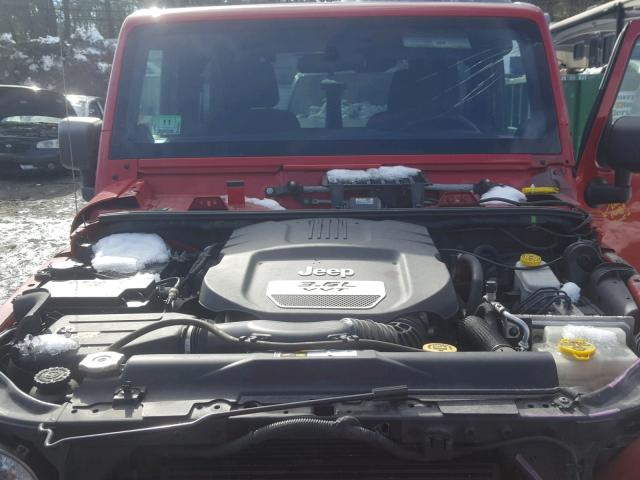 1C4BJWCG7DL672045 - 2013 JEEP WRANGLER R RED photo 7