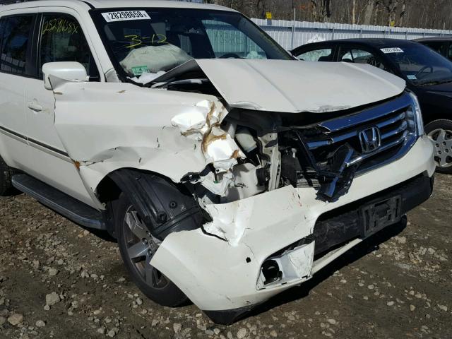 5FNYF4H96DB009451 - 2013 HONDA PILOT TOUR WHITE photo 9