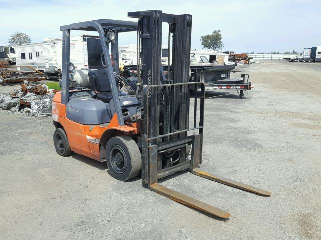 69933 - 2004 TOYOTA FORKLIFT ORANGE photo 1