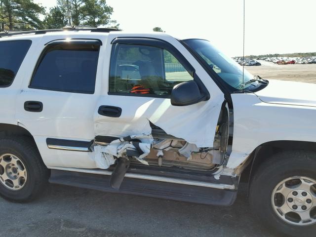 1GNEC13V24J242693 - 2004 CHEVROLET TAHOE C150 WHITE photo 9