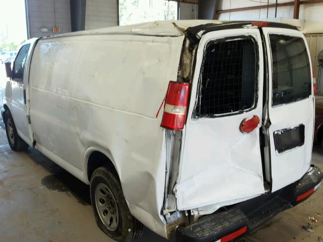 1GCSGAFX1D1147040 - 2013 CHEVROLET EXPRESS G1 WHITE photo 9