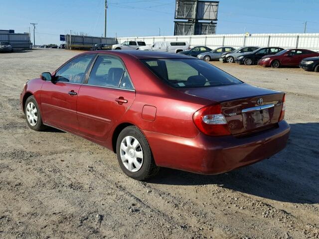 4T1BE30K93U236944 - 2003 TOYOTA CAMRY LE RED photo 3