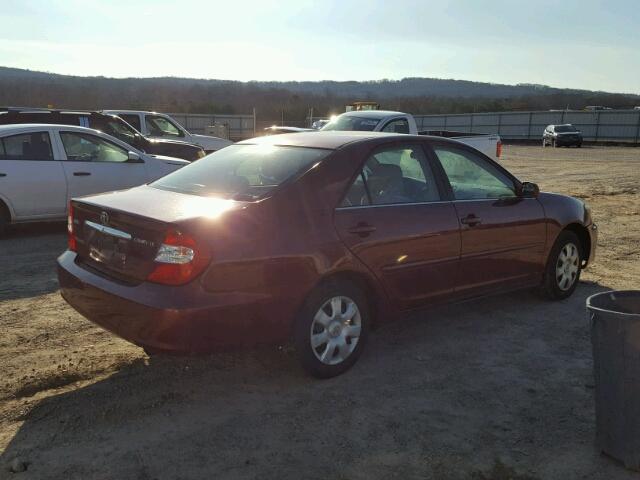 4T1BE30K93U236944 - 2003 TOYOTA CAMRY LE RED photo 4