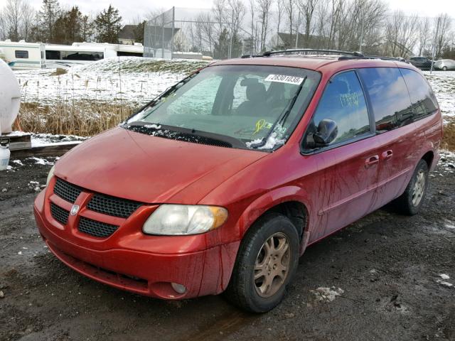 2B8GP44392R685884 - 2002 DODGE GRAND CARA RED photo 2