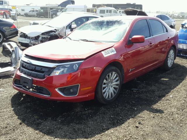 3FADP0L38CR397373 - 2012 FORD FUSION HYB RED photo 2