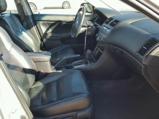 1HGCM66514A054853 - 2004 HONDA ACCORD EX SILVER photo 5