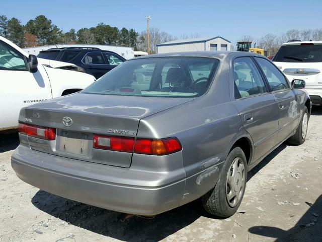 4T1BG22K4VU051513 - 1997 TOYOTA CAMRY CE BEIGE photo 4