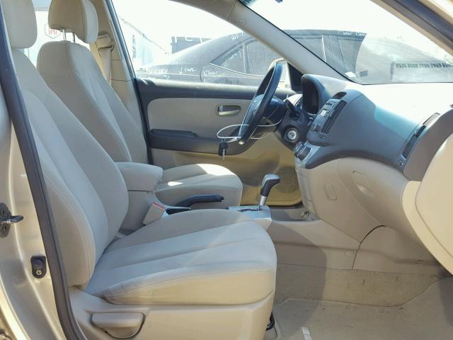 KMHDU46D97U121258 - 2007 HYUNDAI ELANTRA GL GOLD photo 5