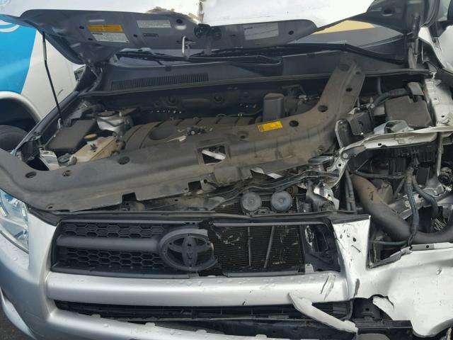 JTMBF4DV3A5018632 - 2010 TOYOTA RAV4 SILVER photo 7