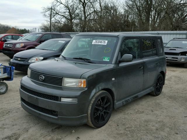 JTLKT324250210368 - 2005 SCION XB GREEN photo 2