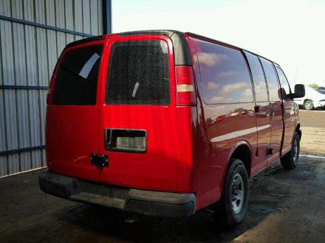 1GCGG25V471169159 - 2007 CHEVROLET EXPRESS G2 RED photo 4