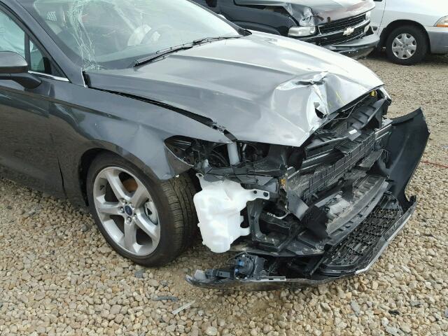 3FA6P0G70GR339852 - 2016 FORD FUSION S GRAY photo 9