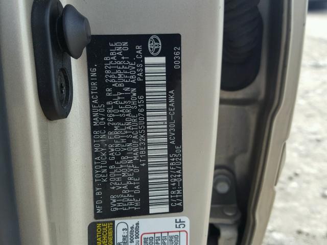 4T1BE32K55U076156 - 2005 TOYOTA CAMRY LE GOLD photo 10