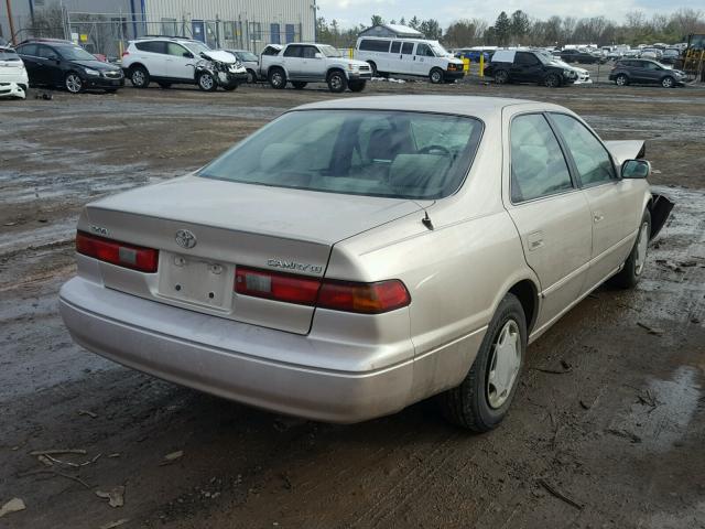 4T1BG22K0WU351616 - 1998 TOYOTA CAMRY CE BEIGE photo 4