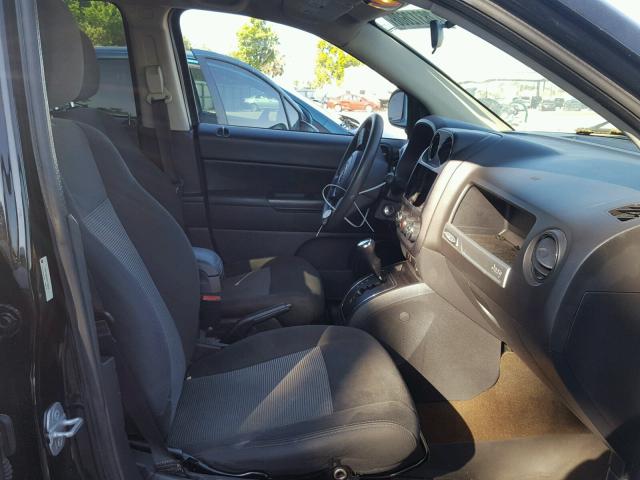 1C4NJCBA9FD129852 - 2015 JEEP COMPASS SP BLACK photo 5