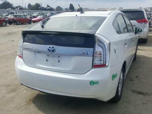 JTDKN3DP7D3032967 - 2013 TOYOTA PRIUS PLUG WHITE photo 4