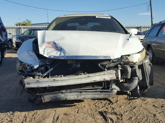 19UUA66215A033280 - 2005 ACURA TL WHITE photo 9