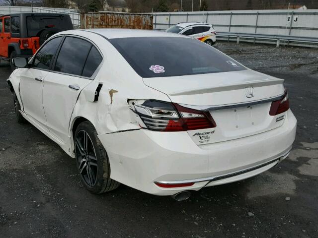 1HGCR2F10HA007309 - 2017 HONDA ACCORD SPO WHITE photo 3