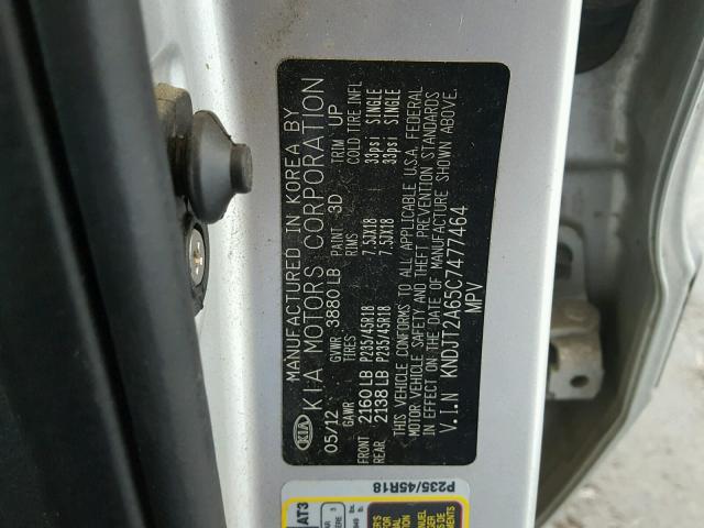 KNDJT2A65C7477464 - 2012 KIA SOUL + SILVER photo 10