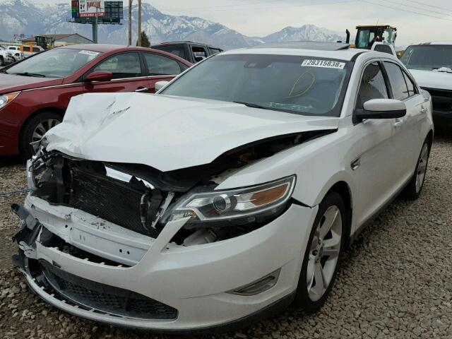 1FAHP2KT7AG150705 - 2010 FORD TAURUS SHO WHITE photo 2