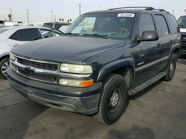 1GNEC13T12R271793 - 2002 CHEVROLET TAHOE C150 CHARCOAL photo 2