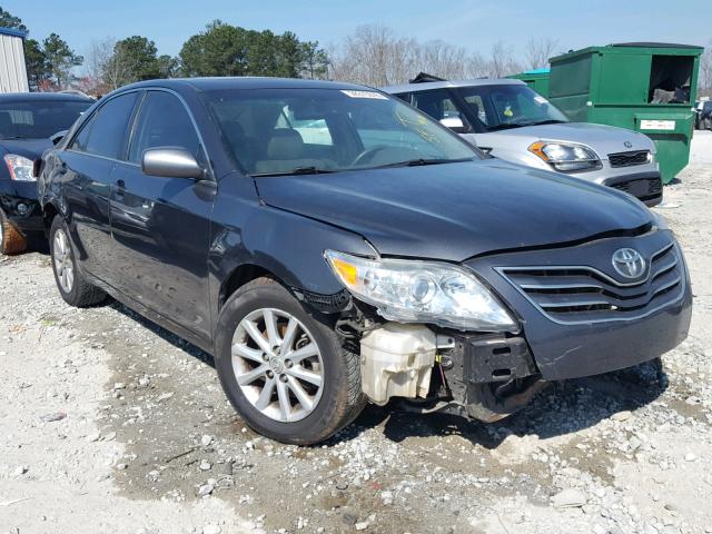 4T1BF3EK3BU203071 - 2011 TOYOTA CAMRY BASE GRAY photo 1