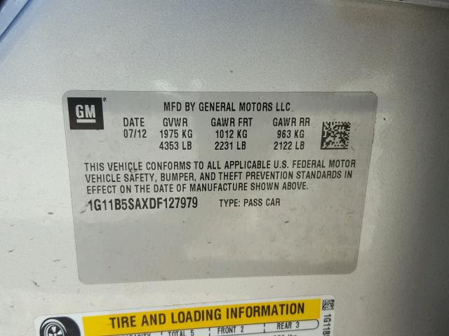 1G11B5SAXDF127979 - 2013 CHEVROLET MALIBU LS ვერცხლისფერი ფოტო 10