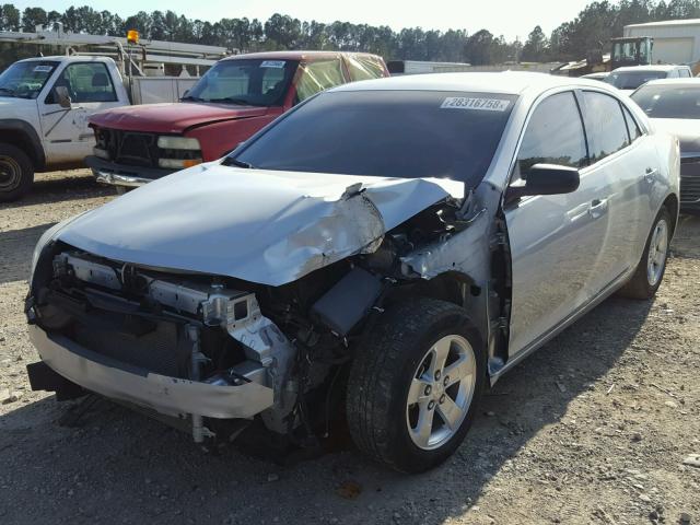 1G11B5SAXDF127979 - 2013 CHEVROLET MALIBU LS ვერცხლისფერი ფოტო 2