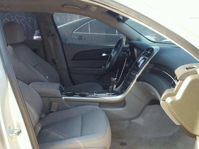 1G11B5SAXDF127979 - 2013 CHEVROLET MALIBU LS ვერცხლისფერი ფოტო 5