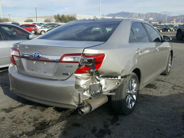 4T1BD1FK2DU084361 - 2013 TOYOTA CAMRY HYBR TAN photo 4