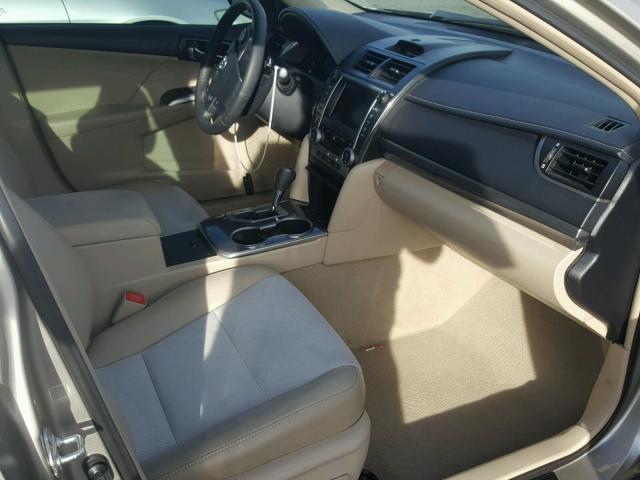 4T1BD1FK2DU084361 - 2013 TOYOTA CAMRY HYBR TAN photo 5