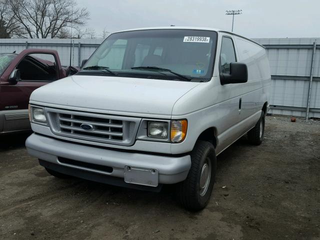 1FTRE14W53HA45177 - 2003 FORD ECONOLINE WHITE photo 2