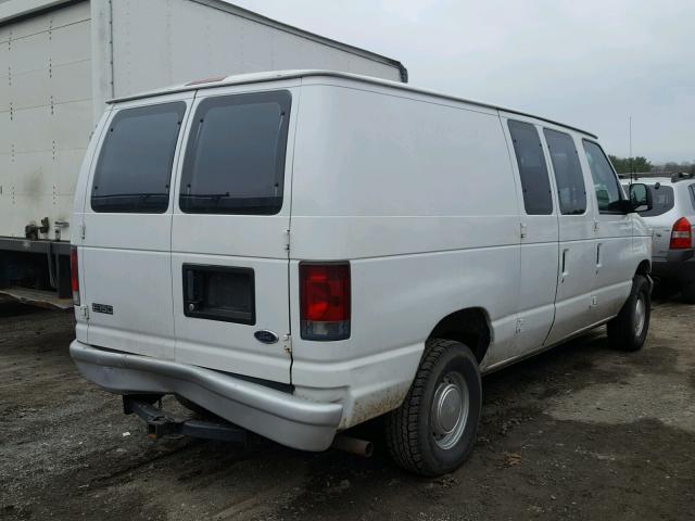 1FTRE14W53HA45177 - 2003 FORD ECONOLINE WHITE photo 4