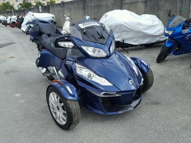 2BXNBDD26HV001665 - 2017 CAN-AM SPYDER ROA BLUE photo 1