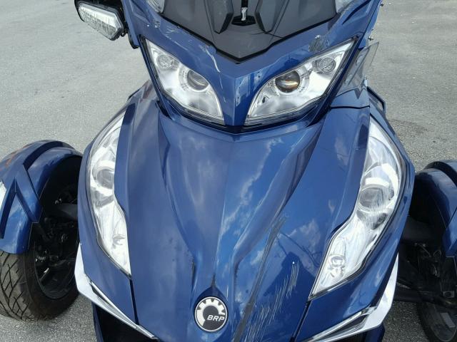 2BXNBDD26HV001665 - 2017 CAN-AM SPYDER ROA BLUE photo 10