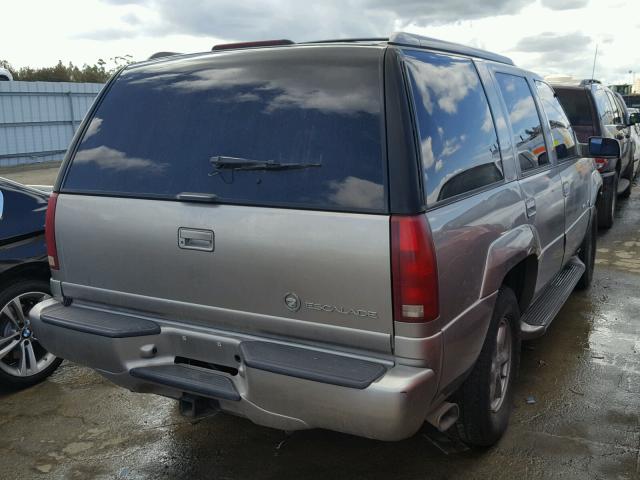 1GYEK13R0XR418400 - 1999 CADILLAC ESCALADE GOLD photo 4