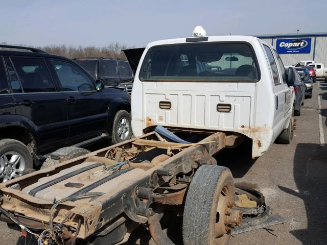 1FDWW36PX7EB27443 - 2007 FORD F350 SUPER WHITE photo 4